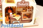 Teddy's Breadbox